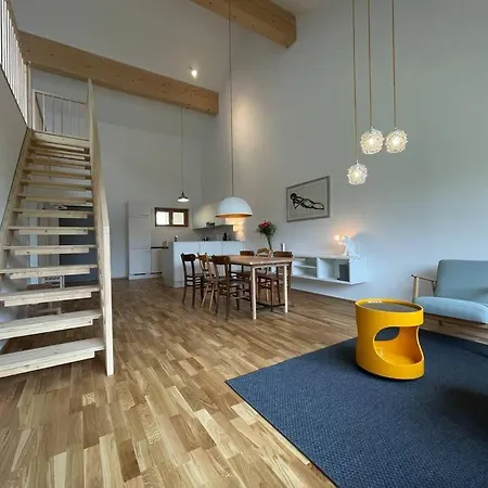 Gamsfels Petronella Galeriewohnung Apartment Langen Bei Bregenz